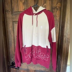Men’s size L burgundy & off white Cookies Hoodie